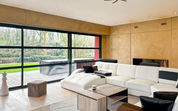 Maison à vendre    8 pièces • 500,94 m2 La Roche-sur-Yon