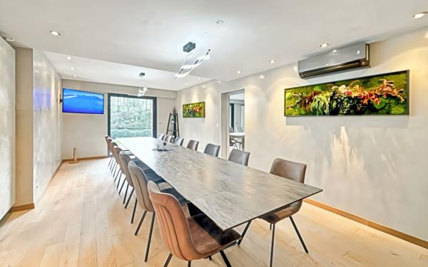 Maison à vendre    8 pièces • 500,94 m2 La Roche-sur-Yon