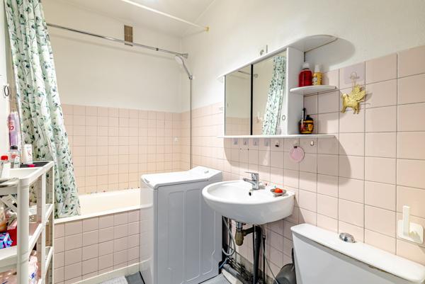 Chemin Vert / Richard Lenoir - Studio parfait état en étage élevé avec ascenseur