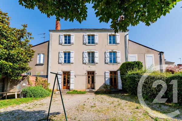 Maison à vendre  12 pièces - 275 m2 LAVAL - 53