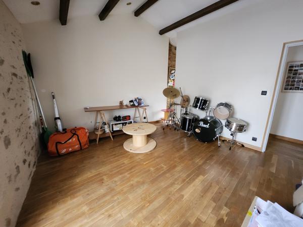 Mareuil-sur-Lay-Dissais (85320) Maison de ville charmante