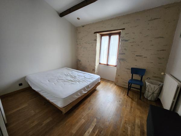 Mareuil-sur-Lay-Dissais (85320) Maison de ville charmante