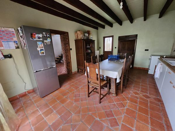 Mareuil-sur-Lay-Dissais (85320) Maison de ville charmante