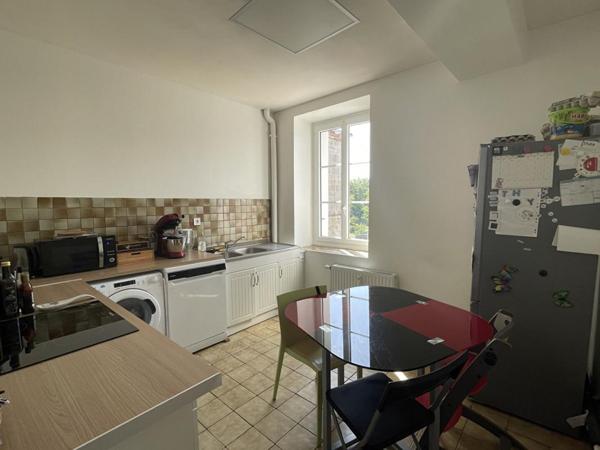 Appartement Montbrison 4 pièce(s) 80 m2
