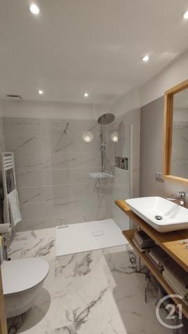 Maison à vendre  6 pièces - 147,05 m2 SAINTES - 17