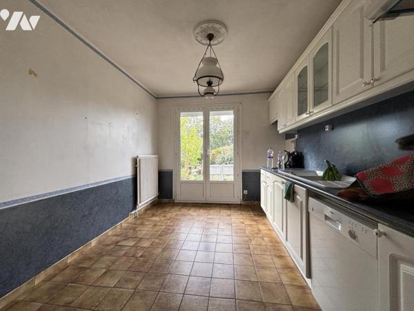 Louvier, maison familiale avec studio duplex, 126 m²