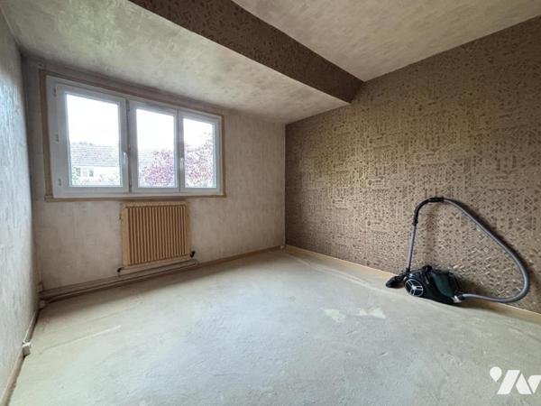 Louvier, maison familiale avec studio duplex, 126 m²