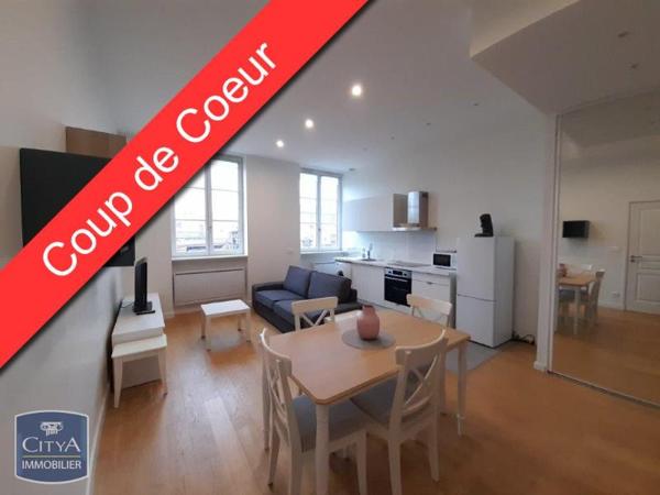 Appartement à louer 2 pièces 42.77m²
