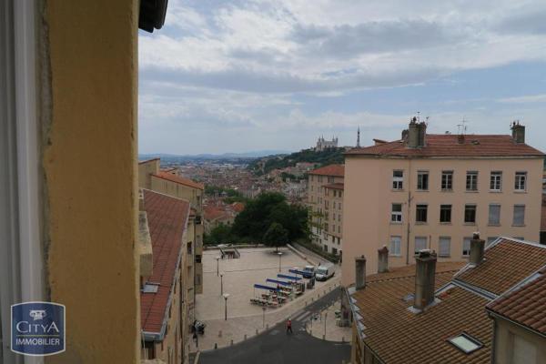 Appartement à louer 2 pièces 42.77m²