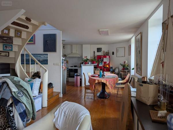 Immeuble à vendre à Douarnenez dans le Finistère (29100), ref : 011/164