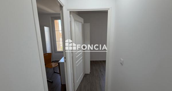 Location Chambre 9.6 m² - Corbeil-essonnes 91100