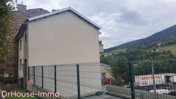 Immeuble à vendre 9 pièces de 300 m²