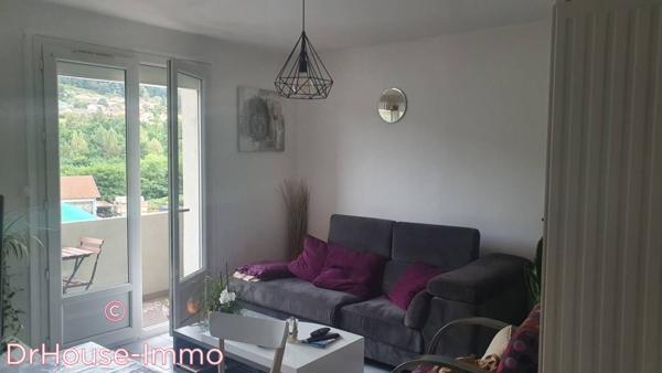 Immeuble à vendre 9 pièces de 300 m²