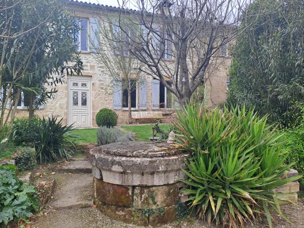 Magnifique propriété du XVIIIème siècle avec installations équestres