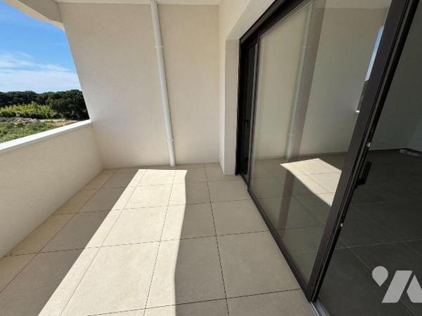 À VENDRE : PIETROSELLA  - T2 VUE SUR LES ÎLES SANGUINAIRES ET TERRASSE
Découvrez cet apparteme...