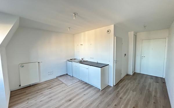 Appartement à louer    1 pièce • 22,55 m2 Châtillon