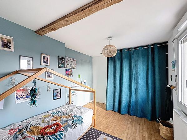 Inzinzac-Lochrist - Maison 142 m² des années 60 - 5 chambres - jardin