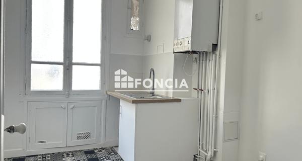Location Appartement 4 pièces 77.59 m² - Paris 75012