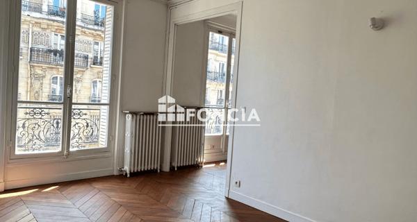 Location Appartement 4 pièces 77.59 m² - Paris 75012