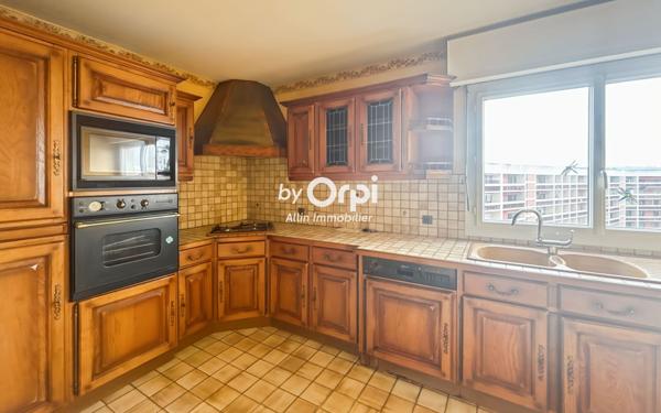 Appartement à vendre    3 pièces •  Montluçon