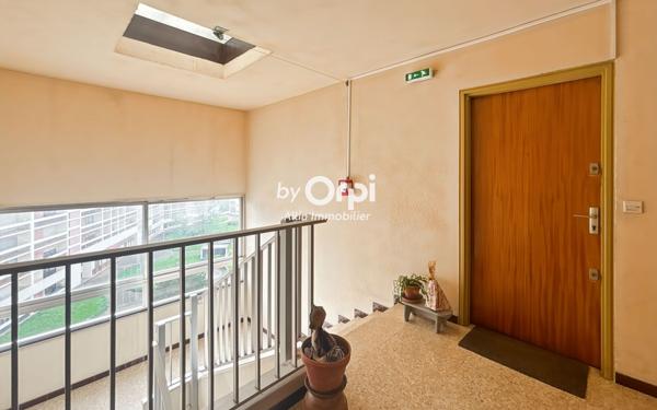 Appartement à vendre    3 pièces •  Montluçon