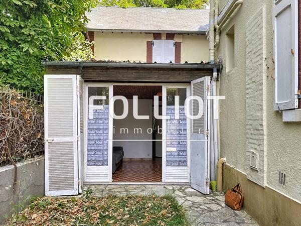 A vendre 2 pièces en rez-de-jardin avec parking