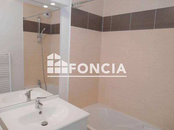 Location Appartement 2 pièces 46.03 m² - 34 RUE EDOUARD HERRIOT Le Bono 56400