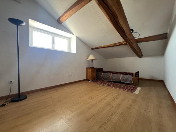 Maison 129 000 € Tonneins 4 p 190 m² DPE D
