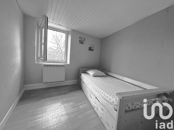 Maison à vendre 4 pièces 90 m² Chalmazel-Jeansagnière