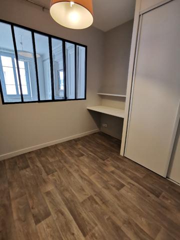 Lyon 1er - Bd de la Croix Rousse - T1 bis meublé