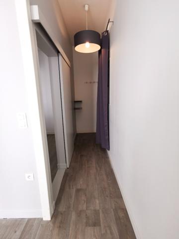 Lyon 1er - Bd de la Croix Rousse - T1 bis meublé