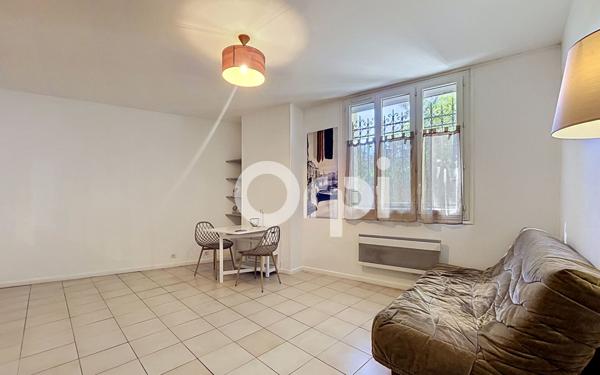 Appartement à louer    1 pièce •  Longjumeau
