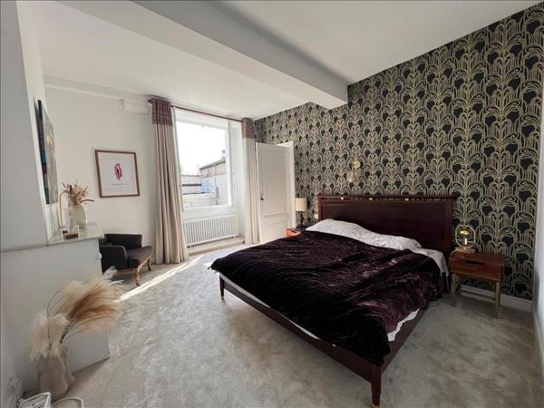 Maison à vendre |  Cadillac |  7 pièces | 250 m²