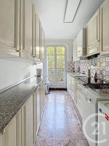 Appartement F3 à vendre  4 pièces - 80 m2 PARIS - 75018