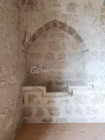 Maison en pierre de 150 m²