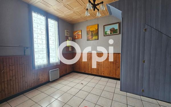 Maison à vendre    2 pièces •  Beautor