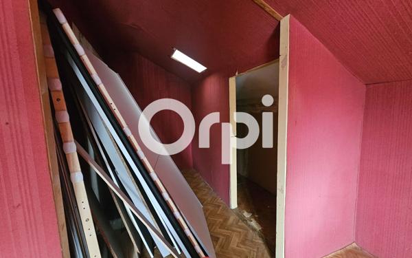 Maison à vendre    2 pièces •  Beautor