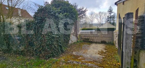 Maison indépendante 75 m² / 2 chambres / Extérieur clos 45 m² + Parcelle 50 m² / Centre MOUROUX tout