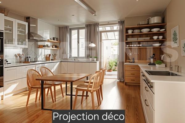 Maison indépendante 75 m² / 2 chambres / Extérieur clos 45 m² + Parcelle 50 m² / Centre MOUROUX tout