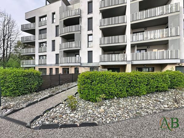 Bayonne T2 45m2 + pkg en sous sol