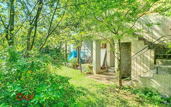 Maison à vendre    6 pièces •  Nantes