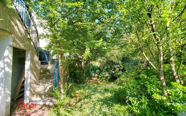 Maison à vendre    6 pièces •  Nantes