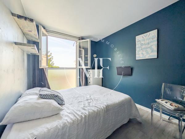 Appartement
         4 pièces
        - 84 m² 499 000 € *