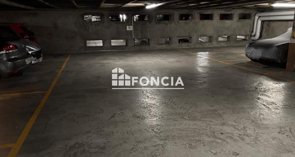 À vendre Parking 11.05 m² - Paris 75015
