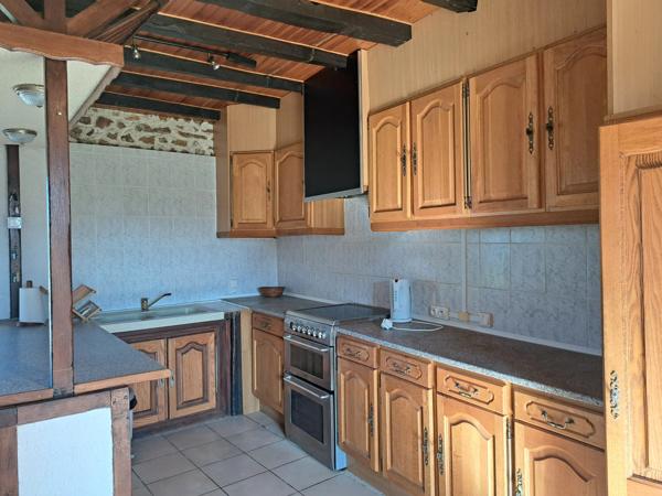 Maison familiale située à la campagne mais bien desservie