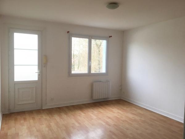 Location Appartement 3 pièces Breuillet (17920)