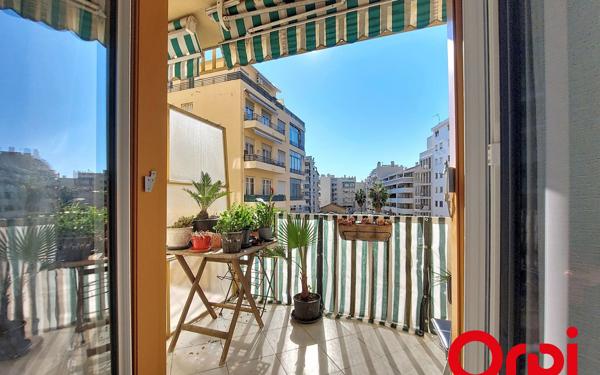 Appartement à vendre    3 pièces • 59,76 m2 Nice