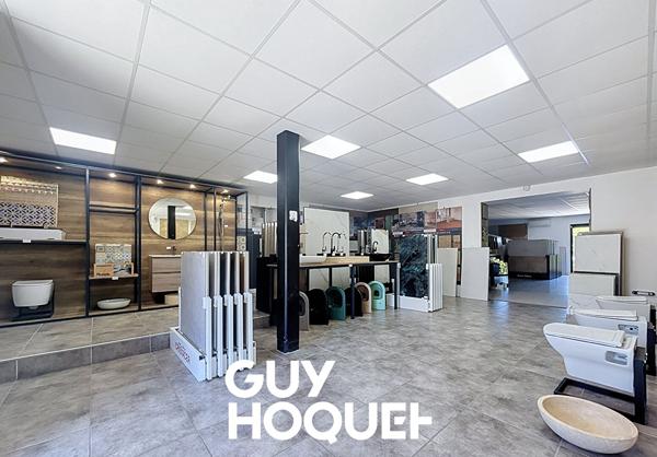 Entrepôt / local industriel de 270 m² Loué - 71000 MACON
