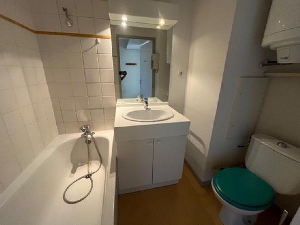 Studio meublé de 22.5 m2