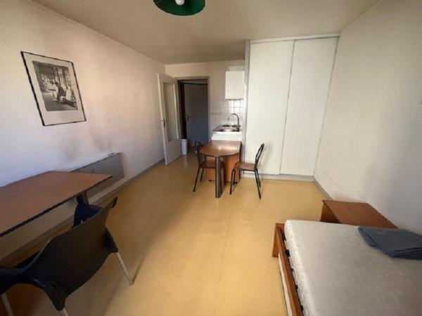 Studio meublé de 22.5 m2